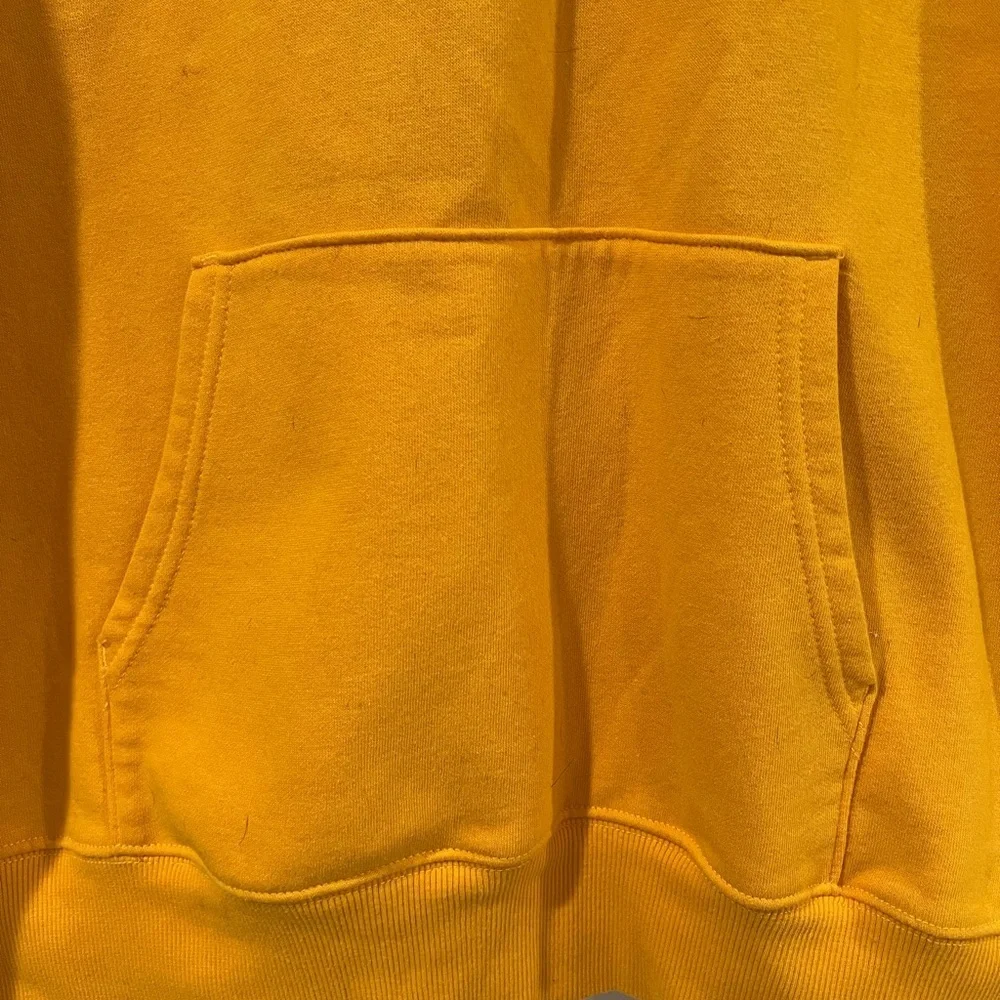 The North Face yellow mustard  Hoodie men’s M